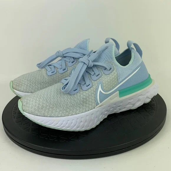 Nike React Infinity Run Flyknit Blue Running Shoes CD4372 400 Women s Size 6.5